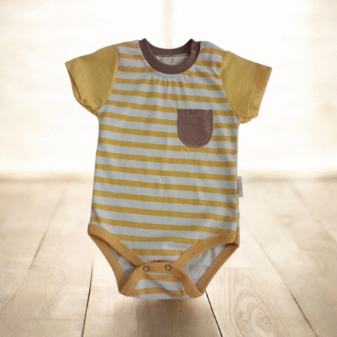 Alternative view of Κοντομάνικο Βρεφικό Κορμάκι Ριγέ Κίτρινο-Καφέ με Τσεπάκι – 100% Βαμβάκι