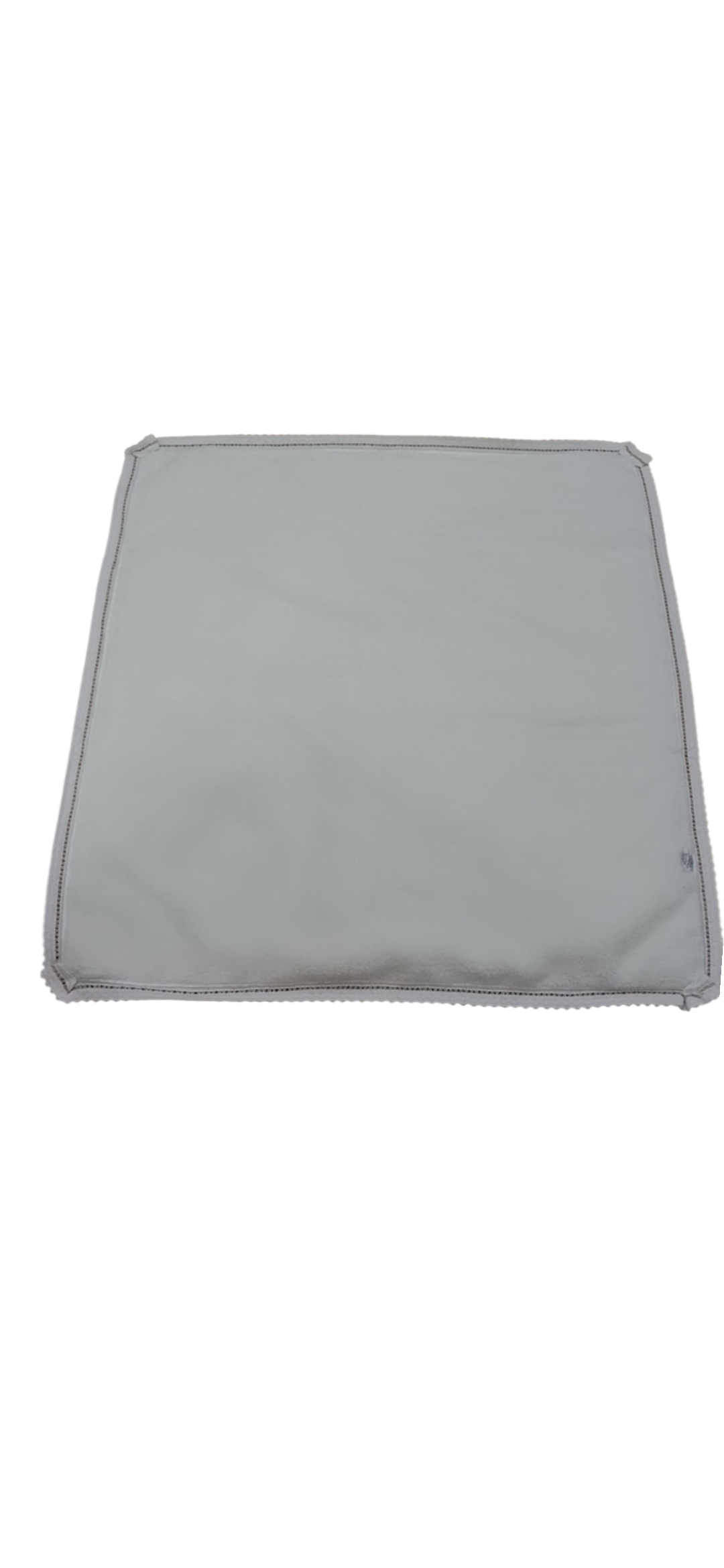 Απαλή Βρεφική Κουβερτούλα με Κεντημένα Ζωάκια και Καρδιά - Image 2