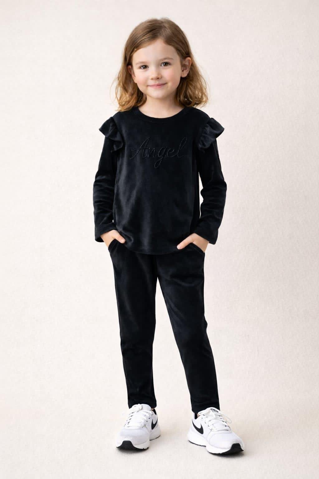 Παιδικό Βελουδέ Μαύρο Σετ με Γραφικό Άγγελου