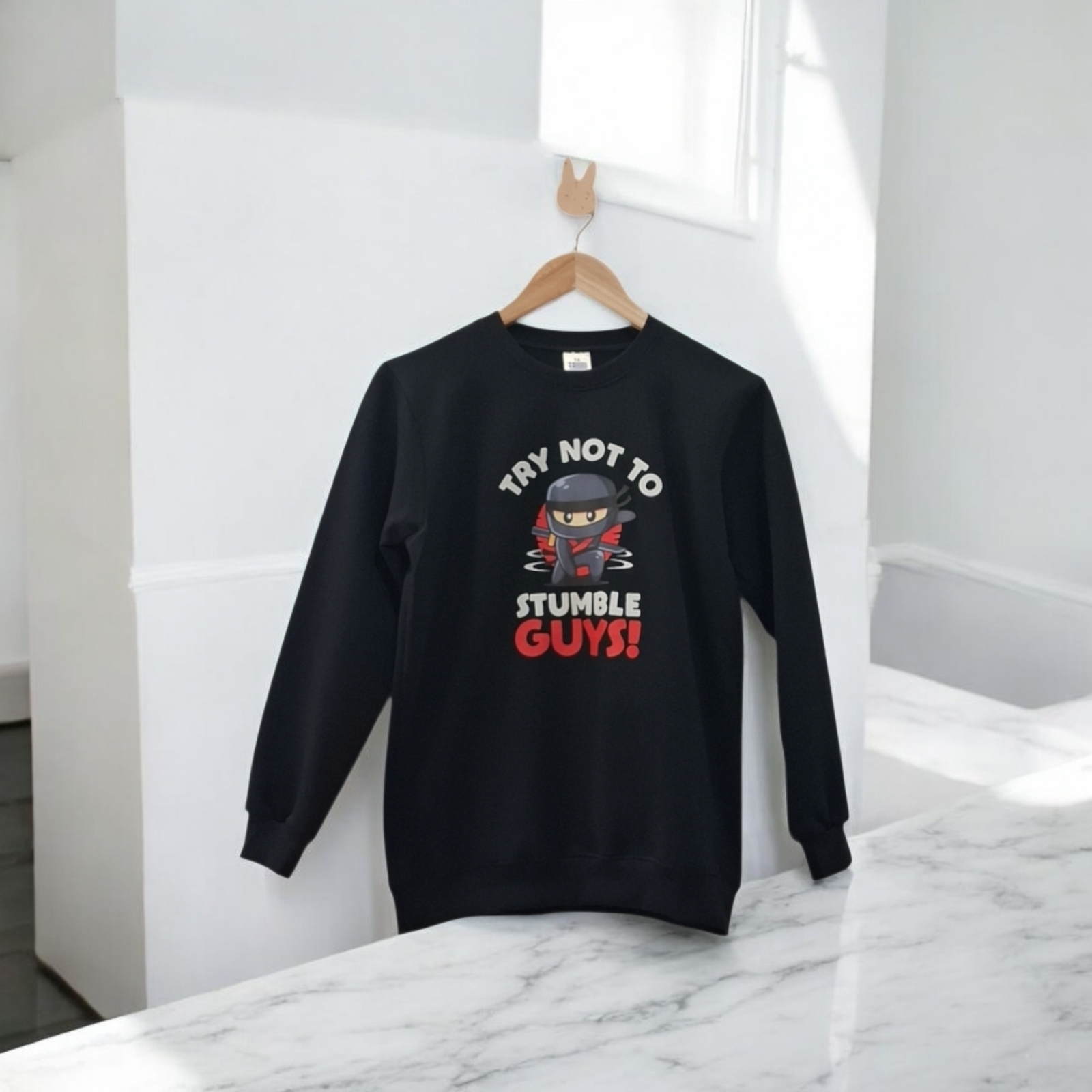 Μαύρο Μπλουζάκι σε Στυλ – Μοντέρνο & Άνετο - Image 2