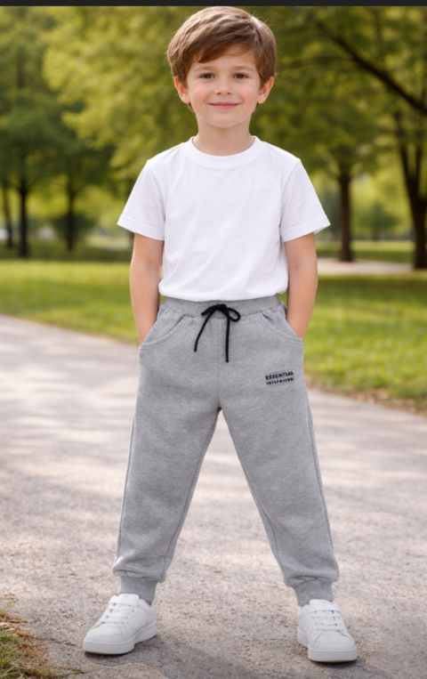 Γκρι Παιδική Φόρμα – Άνεση και Κομψό Στυλ για Κάθε Μέρα