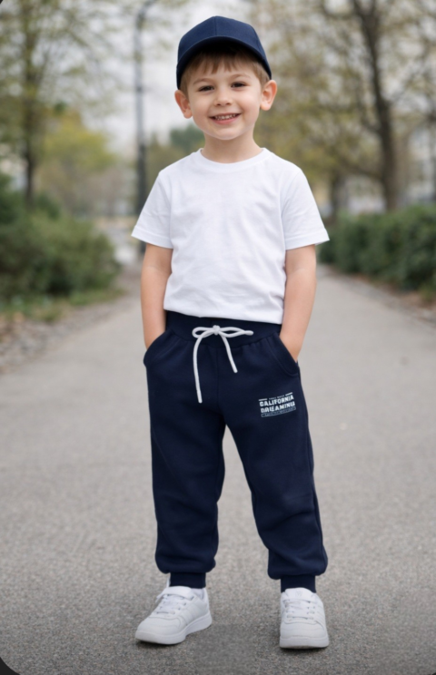 Μπλε Παιδική Φόρμα – Άνεση & Καθημερινό Στυλ