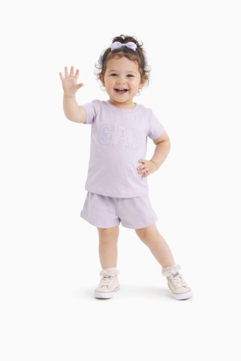 Υπέροχο Παιδικό Σετ – Μοντέρνο και Κομψό